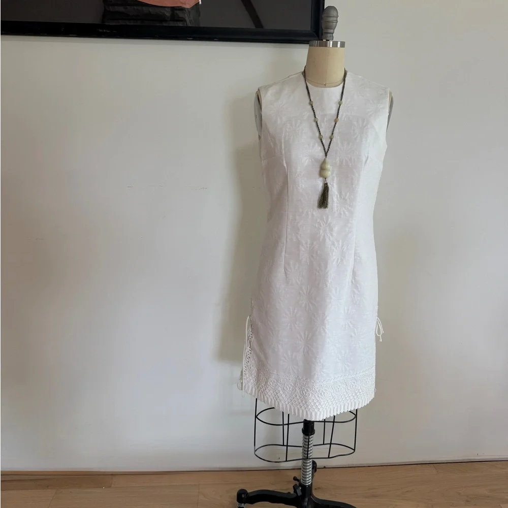 White Sleeveless Shift Dress VTG 1960’s. By Muriel Ryan. Serbin Of Florida - Picture 1 of 6